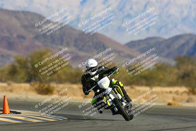 media/Jan-09-2022-SoCal Trackdays (Sun) [[2b1fec8404]]/Turn 14 (10am)/